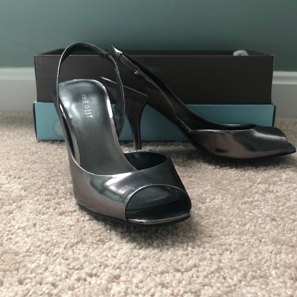 Gunmetal pumps